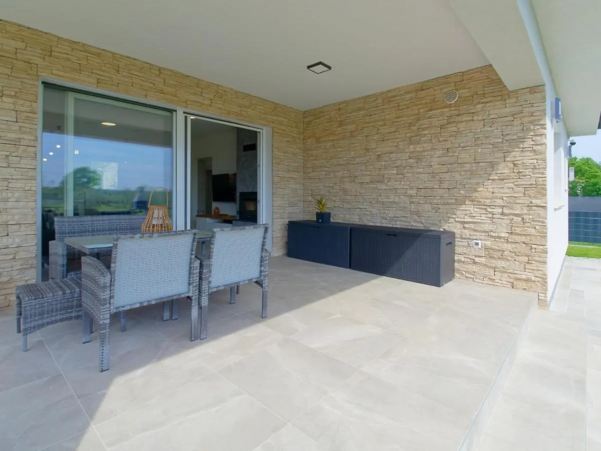 Villa Tea By Rent Istria Umag 0*,
